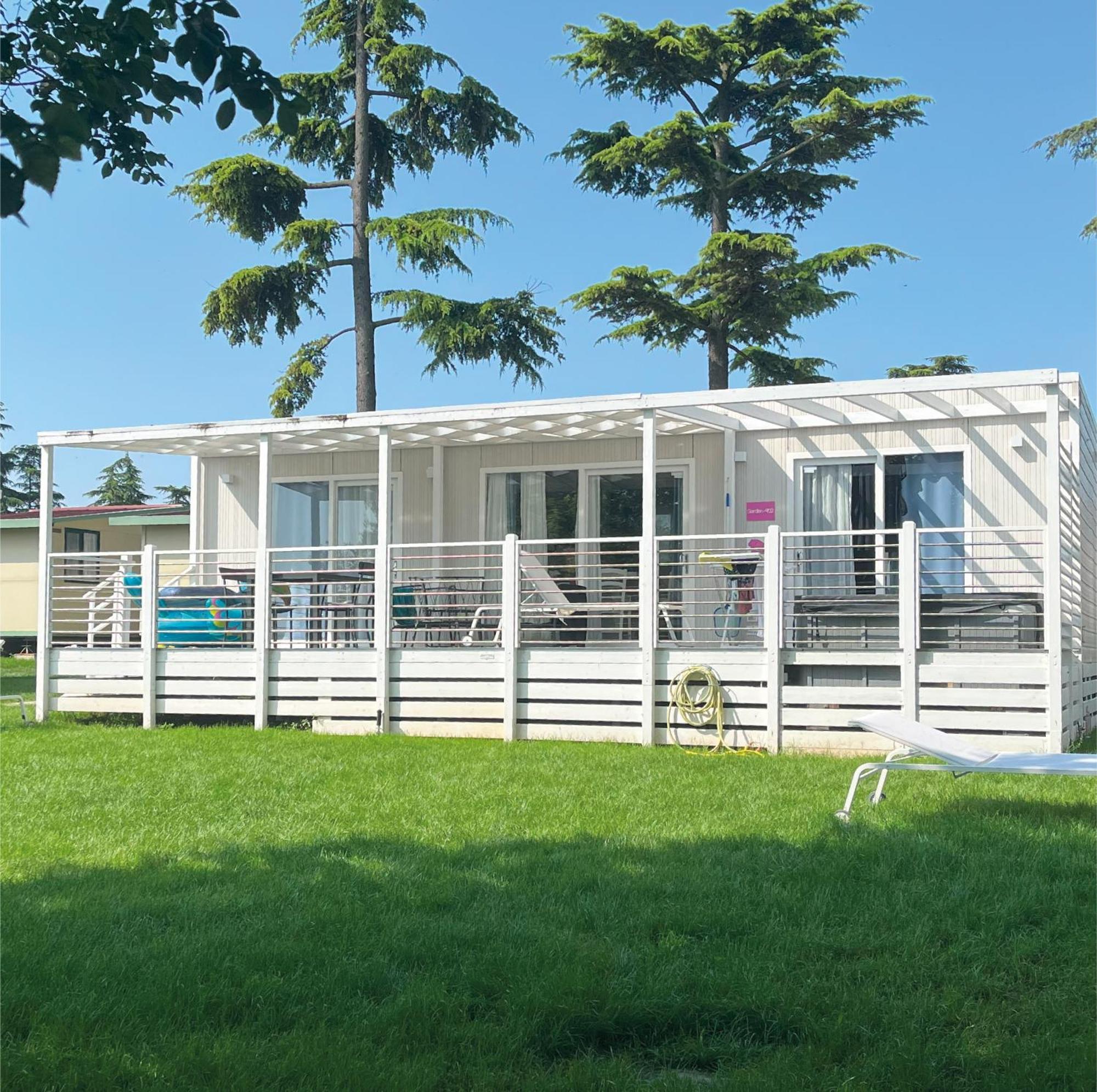 Campeggio San Benedetto Vecchio Mulino Village Peschiera del Garda